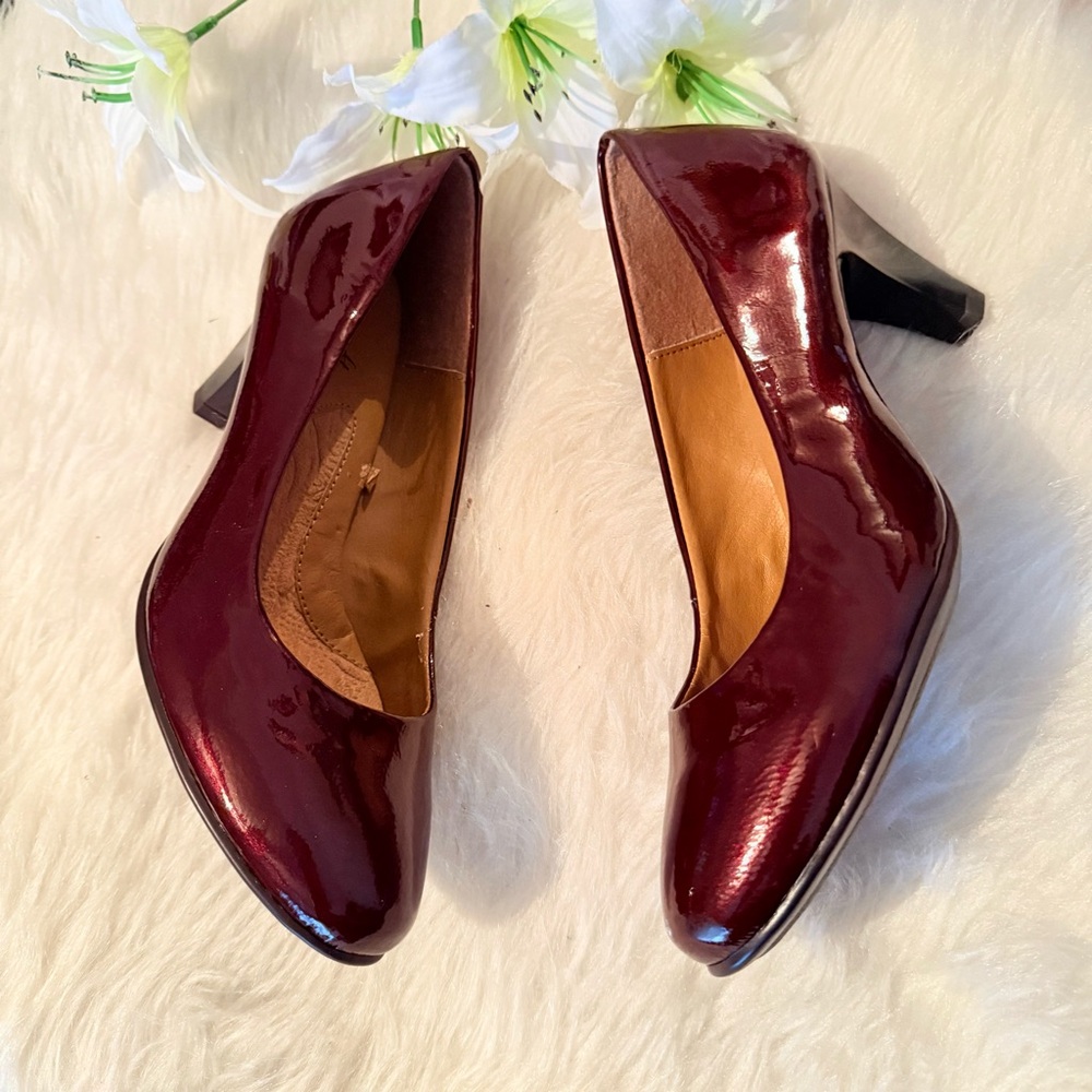 Chic Burgundy Patent Leather Heels